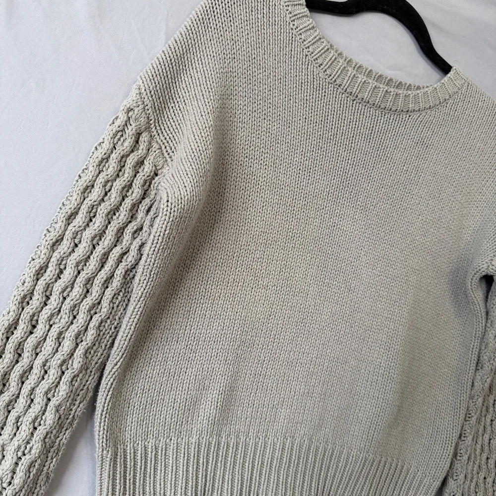 Moon & Madison Womens Knit Sweater Size S Sage Chunky Knit Sleeves Cabincore - Picture 4 of 7